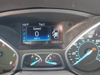 2014 Ford Escape SE with VIN 1FMCU0GXXEUD93750, listed as a IAAI auction lot 41732576 with 160,625 mi miles. Bid and sale history available at carsss.com. Image 7.