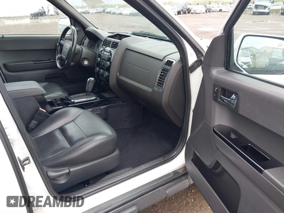 2008 Ford Escape Limited с VIN 1FMCU94128KE80028, выставлен на аукционе IAAI как лот 42168190 с пробегом 180 565 миль миль и . История ставок и продаж доступна на DreamBid. Изображение 5.