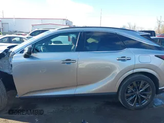 2023 Lexus RX 350 с VIN 2T2BAMCA9PC033141, выставлен на аукционе IAAI как лот 41340020 с пробегом 32 767 миль миль и . История ставок и продаж доступна на DreamBid. Изображение 14.