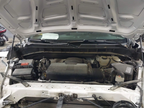2019 Chevrolet Silverado 1500 LT with VIN 1GCRYDED6KZ267452, listed as a IAAI auction lot 41211816 with 90,803 mi miles. Bid and sale history available at carsss.com. Image 10.