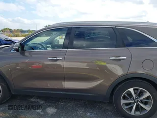 2019 Kia Sorento EX Sport V6 with VIN 5XYPH4A56KG525795, listed as a IAAI auction lot 41321008 with 66,583 mi miles. Bid and sale history available at carsss.com. Image 15.