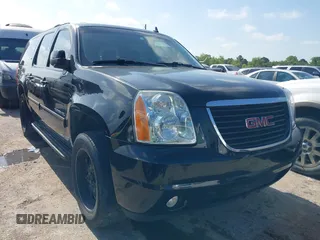 2014 GMC Yukon XL SLT z VIN 1GKS1KE06ER210894, wystawiony jako IAAI lot #42340035 z przebiegiem 219 111 mil mil oraz . Historia ofert i sprzedaży dostępna na DreamBid. Obrazek 1.