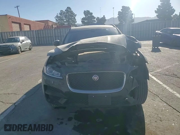 2018 Jaguar F-Pace 25t Premium with VIN SADCJ2FX4JA267748, listed as a Copart auction lot 48262585 with 61,234 mi miles and Clean Title. Bid and sale history available at DreamBid. Image 11.
