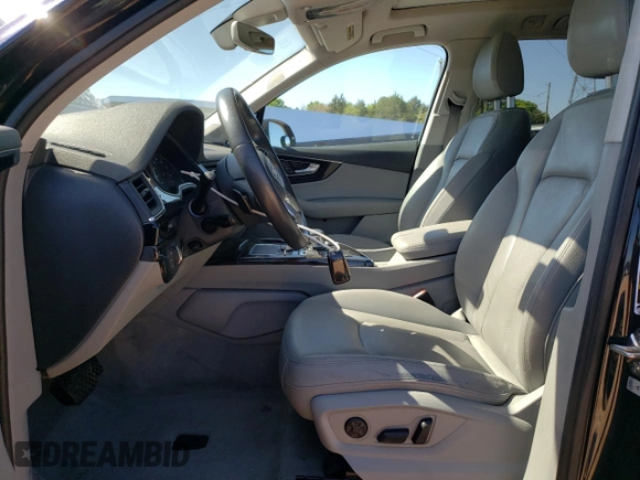 2017 Audi Q7 Premium Plus with VIN WA1LAAF75HD016052, listed as a Copart auction lot 52279635 with 136,083 mi miles and Salvage Title. Bid and sale history available at carsss.com. Image 7.