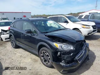 2016 Subaru Crosstrek Limited with VIN JF2GPANC2GH329301, listed as a IAAI auction lot 39040095 with 77,474 mi miles. Bid and sale history available at carsss.com. Image 1.