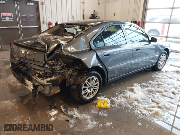 2004 Volvo S60 с VIN YV1RS61T842344192, выставлен на аукционе IAAI как лот 41278520 с пробегом Не указан миль и . История ставок и продаж доступна на DreamBid. Изображение 4.