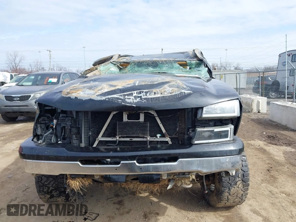 2006 Chevrolet Silverado 1500 LT3 with VIN 1GCEK19Z16Z279194, listed as a IAAI auction lot 41749548 with 152,606 mi miles and . Bid and sale history available at DreamBid. Image 6.