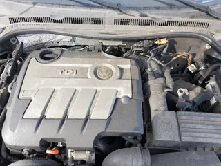 2011 Volkswagen Jetta Sedan TDI with VIN 3VWLL7AJ2BM125812, listed as a IAAI auction lot 41410321 with 999,999 mi miles. Bid and sale history available at carsss.com. Image 10.