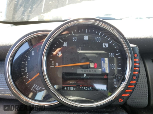 2014 MINI Hardtop with VIN WMWXM5C57ET934120, listed as a Copart auction lot 58594845 with 115,248 mi miles and Salvage title. Bid and sale history available at DreamBid. Image 9.