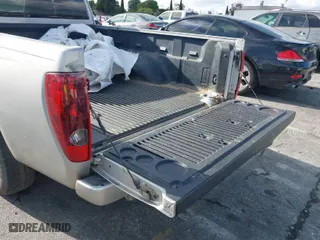 2012 Chevrolet Colorado LT w/1LT with VIN 1GCESCF99C8135040, listed as a IAAI auction lot 41916359 with 109,037 mi miles. Bid and sale history available at carsss.com. Image 17.