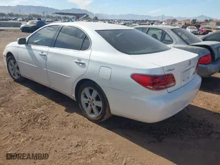 2005 Lexus ES 330 with VIN JTHBA30G555073149, listed as a IAAI auction lot 41508383 with 146,550 mi miles. Bid and sale history available at carsss.com. Image 3.