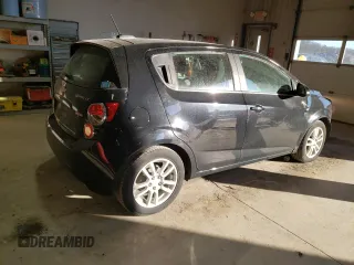2016 Chevrolet Sonic LT with VIN 1G1JC6SB1G4164737, listed as a Copart auction lot 47288665 with 80,535 mi miles and Salvage Title. Bid and sale history available at carsss.com. Image 3.