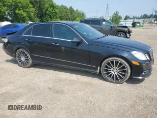 2011 Mercedes-Benz E 350 Luxury with VIN WDDHF8HB6BA385055, listed as a Copart auction lot 59563535 with 301,092 mi miles and Salvage title. Bid and sale history available at DreamBid. Image 4.