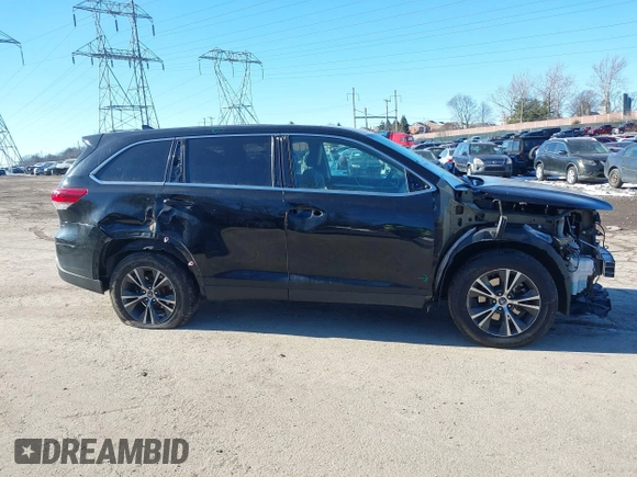 2019 Toyota Highlander LE with VIN 5TDBZRFH0KS964145, listed as a IAAI auction lot 41390943 with 127,163 mi miles and . Bid and sale history available at DreamBid. Image 14.