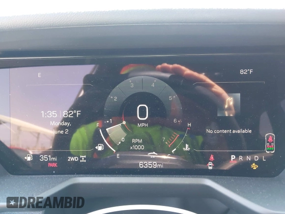 2025 GMC Acadia AWD Elevation z VIN 1GKENNRS9SJ216827, wystawiony jako IAAI lot #42408304 z przebiegiem 6 359 mil mil oraz . Historia ofert i sprzedaży dostępna na DreamBid. Obrazek 7.