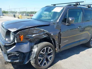 2017 Jeep Renegade Latitude with VIN ZACCJBBB1HPG02268, listed as a IAAI auction lot 41971890 with 69,806 mi miles. Bid and sale history available at carsss.com. Image 17.