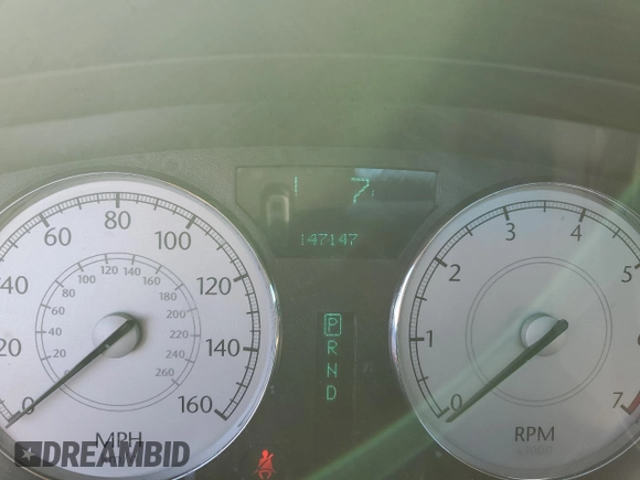 2006 Chrysler 300 C z VIN 2C3KA63H46H224097, wystawiony jako Copart lot #46235425 z przebiegiem 147 147 mil mil oraz Szkoda całkowita • Salvage title. Historia ofert i sprzedaży dostępna na DreamBid. Obrazek 9.
