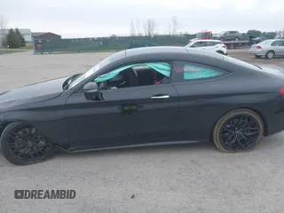 2017 Mercedes-Benz C 43 AMG с VIN WDDWJ6EB1HF475157, выставлен на аукционе IAAI как лот 42007450 с пробегом 68 762 миль миль и . История ставок и продаж доступна на DreamBid. Изображение 14.