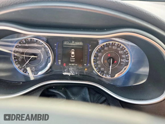 2015 Chrysler 200 Limited with VIN 1C3CCCAB0FN680374, listed as a Copart auction lot 60542615 with 241,857 mi miles and Salvage title. Bid and sale history available at DreamBid. Image 9.
