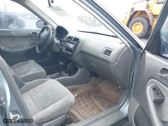 1999 Honda Civic EX with VIN 1HGEJ8643XL010821, listed as a IAAI auction lot 41602036 with 165,139 mi miles. Bid and sale history available at carsss.com. Image 5.