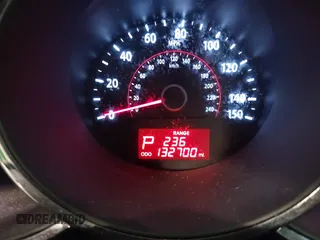 2012 Kia Sorento LX z VIN 5XYKT4A12CG220012, wystawiony jako IAAI lot #41961319 z przebiegiem 132 700 mil mil oraz . Historia ofert i sprzedaży dostępna na DreamBid. Obrazek 7.
