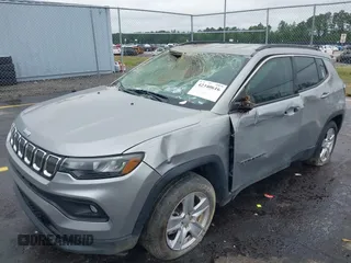 2022 Jeep Compass Latitude с VIN 3C4NJCBB6NT228906, выставлен на аукционе IAAI как лот 42340616 с пробегом 30 336 миль миль и . История ставок и продаж доступна на DreamBid. Изображение 6.