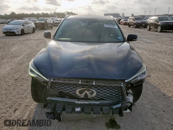 2019 Infiniti QX50 Luxe with VIN 3PCAJ5M12KF133509, listed as a Copart auction lot 57628305 with 52,127 mi miles and Salvage title. Bid and sale history available at DreamBid. Image 5.