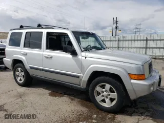 2008 Jeep Commander Sport with VIN 1J8HG48K78C187655, listed as a Copart auction lot 49727425 with 244,329 mi miles and Salvage Title. Bid and sale history available at carsss.com. Image 4.