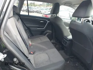 2021 Toyota RAV4 XLE with VIN 2T3P1RFV5MW228015, listed as a IAAI auction lot 42613804 with 28,028 mi miles and . Bid and sale history available at DreamBid. Image 8.