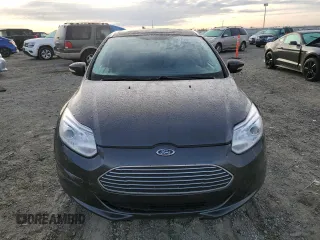 2015 Ford Focus Electric with VIN 1FADP3R43FL221870, listed as a Copart auction lot 79549284 with 67,079 mi miles and Salvage title. Bid and sale history available at DreamBid. Image 5.