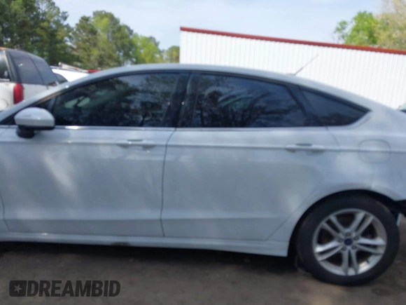 2018 Ford Fusion SE with VIN 3FA6P0HD7JR159134, listed as a IAAI auction lot 41994565 with 49,950 mi miles. Bid and sale history available at carsss.com. Image 14.