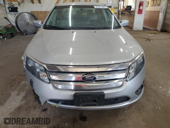 2012 Ford Fusion SE with VIN 3FAHP0HA0CR357541, listed as a Copart auction lot 63001985 with 249,794 mi miles and Clean title. Bid and sale history available at DreamBid. Image 5.