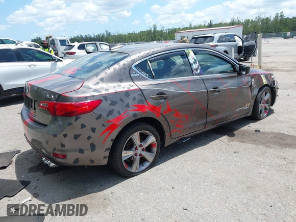 2013 Acura ILX Technology with VIN 19VDE1F70DE002429, listed as a IAAI auction lot 41921425 with 180,579 mi miles and . Bid and sale history available at DreamBid. Image 4.