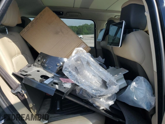 2020 Land Rover Range Rover HSE with VIN SALGS2RU7LA574256, listed as a Copart auction lot 54855955 with 43,429 mi miles and Salvage title. Bid and sale history available at DreamBid. Image 11.