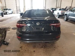 2020 Volkswagen Jetta SEL с VIN 3VWEB7BU6LM017747, выставлен на аукционе IAAI как лот 41976197 с пробегом 86 477 миль миль и . История ставок и продаж доступна на DreamBid. Изображение 17.