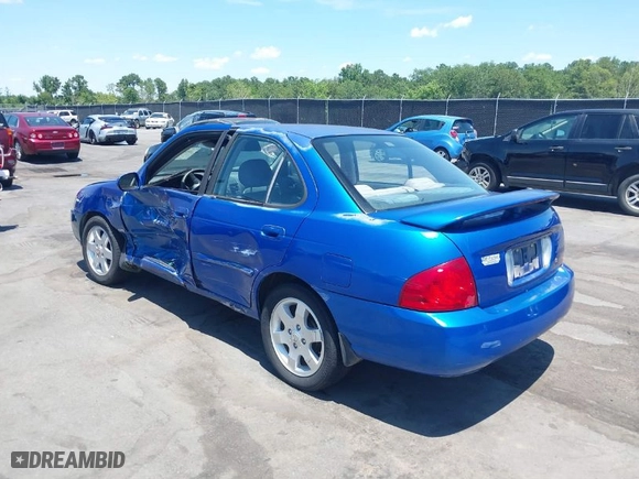 2006 Nissan Sentra 1.8 S with VIN 3N1CB51D06L526391, listed as a IAAI auction lot 39504566 with 200,000 mi miles. Bid and sale history available at carsss.com. Image 3.