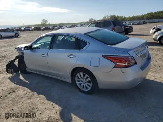 2014 Nissan Altima 2.5 SV with VIN 1N4AL3AP0EC173070, listed as a Copart auction lot 49534635 with 233,070 mi miles and Salvage Title. Bid and sale history available at carsss.com. Image 2.