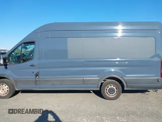 2021 Ford Transit Cargo with VIN 1FTBR3X8XMKA57960, listed as a IAAI auction lot 41842606 with 5,176 mi miles and . Bid and sale history available at DreamBid. Image 15.