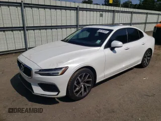2019 Volvo S60 Momentum with VIN 7JR102FK1KG013618, listed as a Copart auction lot 66702203 with 93,451 mi miles. Bid and sale history available at carsss.com. Image 1.