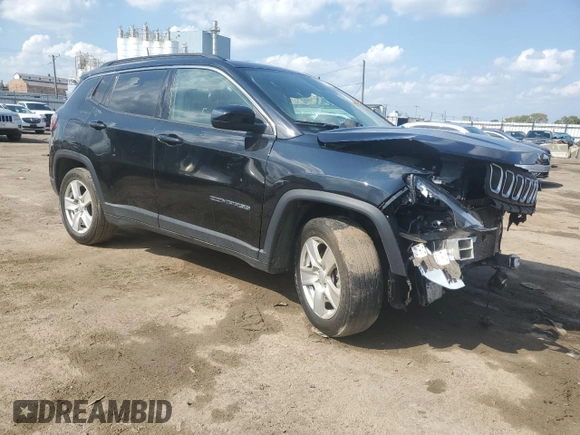 2022 Jeep Compass Altitude with VIN 3C4NJCBB6NT139076, listed as a Copart auction lot 72221504 with Not provided miles and Salvage title. Bid and sale history available at DreamBid. Image 4.