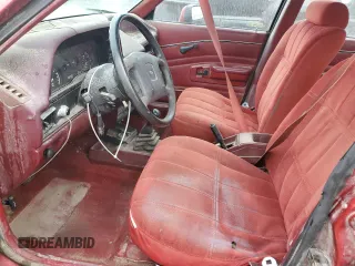 1989 Ford Escort z VIN 1FAPP959XKW361294, wystawiony jako Copart lot #83879674 z przebiegiem 12 406 mil mil oraz Szkody całkowita. Historia ofert i sprzedaży dostępna na DreamBid. Obrazek 7.