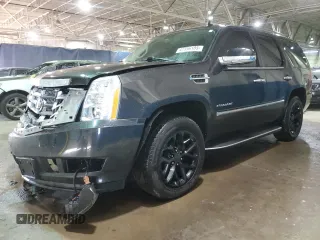 2011 Cadillac Escalade Premium z VIN 1GYS4CEFXBR194492, wystawiony jako Copart lot #47356185 z przebiegiem Nie podano mil oraz Tytuł czysty. Historia ofert i sprzedaży dostępna na DreamBid. Obrazek 1.