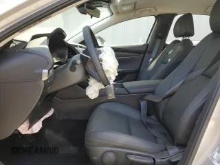 2025 Mazda 3 S Select Sport with VIN 3MZBPABM0SM466678, listed as a Copart auction lot 51999145 with 848 mi miles and Non Repairable. Bid and sale history available at DreamBid. Image 7.