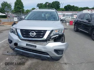 2017 Nissan Pathfinder SV с VIN 5N1DR2MN6HC911044, выставлен на аукционе IAAI как лот 42321805 с пробегом 110 902 миль миль и . История ставок и продаж доступна на DreamBid. Изображение 12.