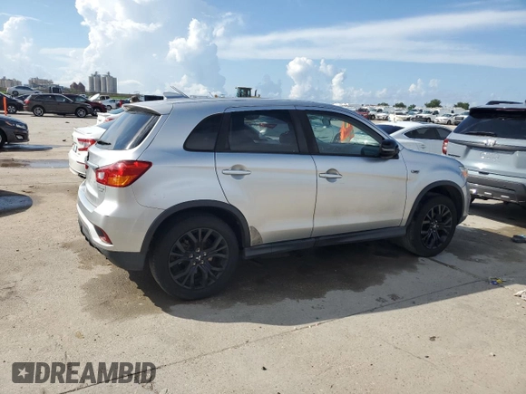 2018 Mitsubishi Outlander ES with VIN JA4AP3AU9JZ025070, listed as a Copart auction lot 61654985 with 122,303 mi miles and Salvage title. Bid and sale history available at DreamBid. Image 3.