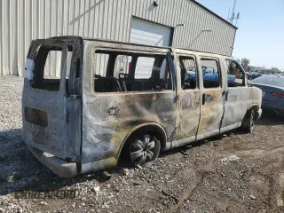 2005 GMC Savana Cargo Van YF7 Upfitter with VIN 1GDFG15T951162463, listed as a Copart auction lot 74751294 with 0 mi miles and Non Repairable. Bid and sale history available at carsss.com. Image 3.