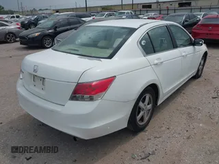 2008 Honda Accord LX z VIN 1HGCP26308A139882, wystawiony jako IAAI lot #42320094 z przebiegiem 166 944 mil mil oraz . Historia ofert i sprzedaży dostępna na DreamBid. Obrazek 4.