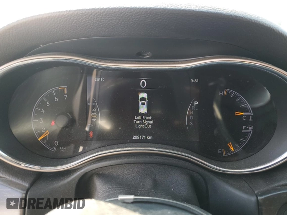 2014 Jeep Grand Cherokee Limited with VIN 1C4RJFBG4EC375106, listed as a Copart auction lot 59998345 with 209,174 mi miles and Salvage title. Bid and sale history available at DreamBid. Image 9.