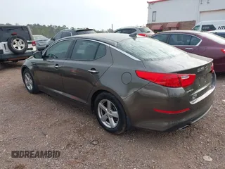 2015 Kia Optima LX with VIN 5XXGM4A74FG401418, listed as a IAAI auction lot 41899008 with 125,812 mi miles. Bid and sale history available at carsss.com. Image 3.