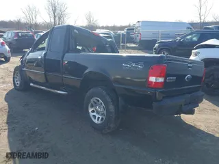 2011 Ford Ranger XLT with VIN 1FTLR4FE6BPA41790, listed as a IAAI auction lot 41771598 with 231,489 mi miles. Bid and sale history available at carsss.com. Image 3.